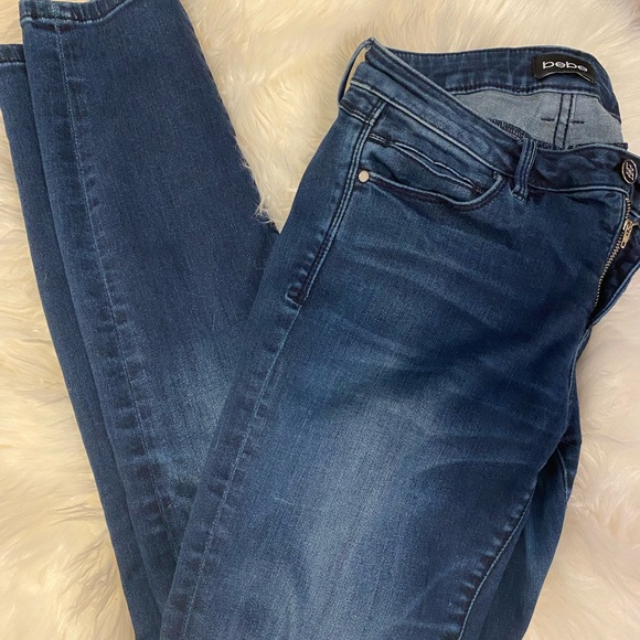 ❤️BEBE❤️ Size 27 Heartbreaker Skinny Jeans - Picture 1 of 5